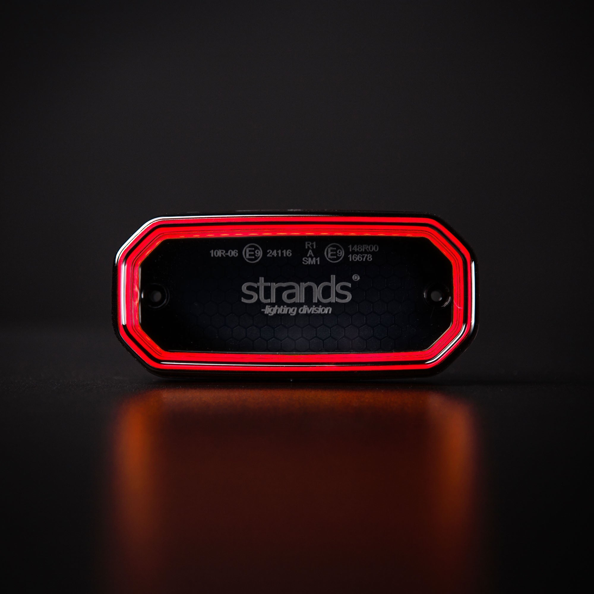 850453_Scale_Red_1.jpg?v=